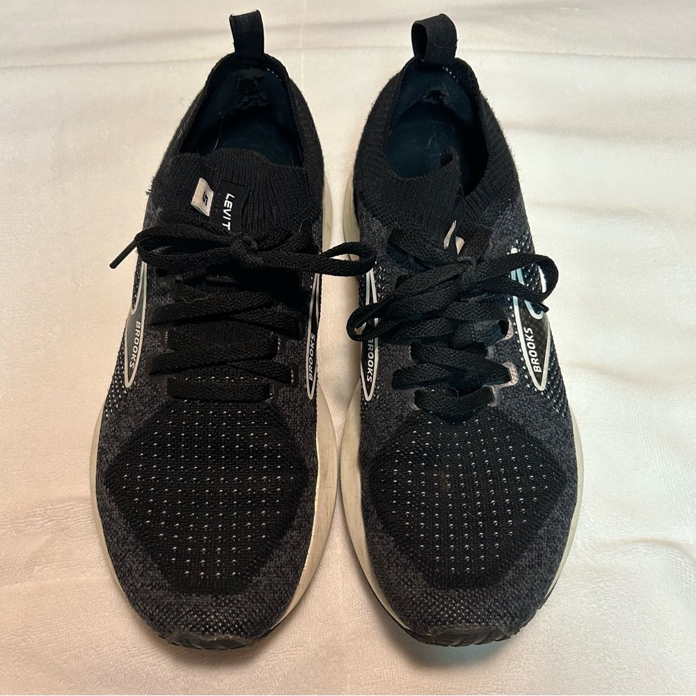 Brooks Women’s Levitate Stealthfit Black and White Athletic Shoes